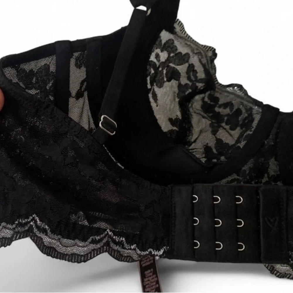 Victoria’s Secret Dream Angels Black Lace Rhinestone Balconette Bra (36B) - Picture 3 of 5